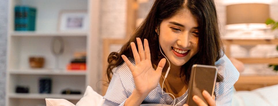 Top tips for international students in the UK Host students