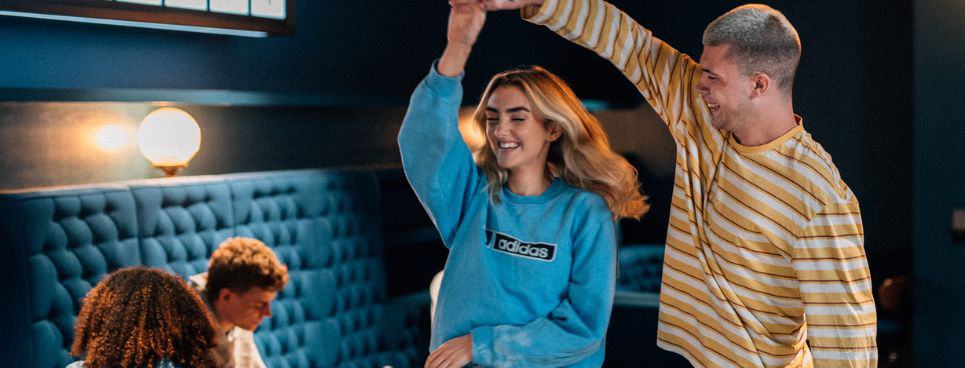 How to cope with feeling lonely at Christmas | Student living Host